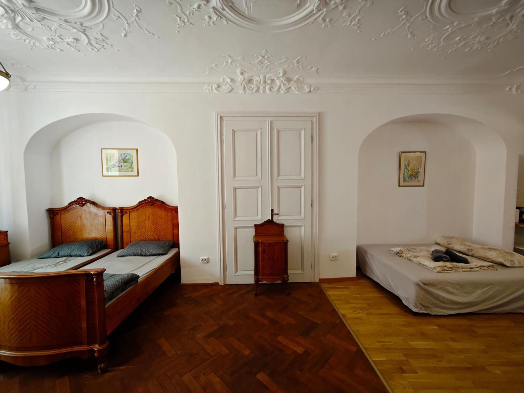 Clasic Studio Central Brasov Bagian luar foto