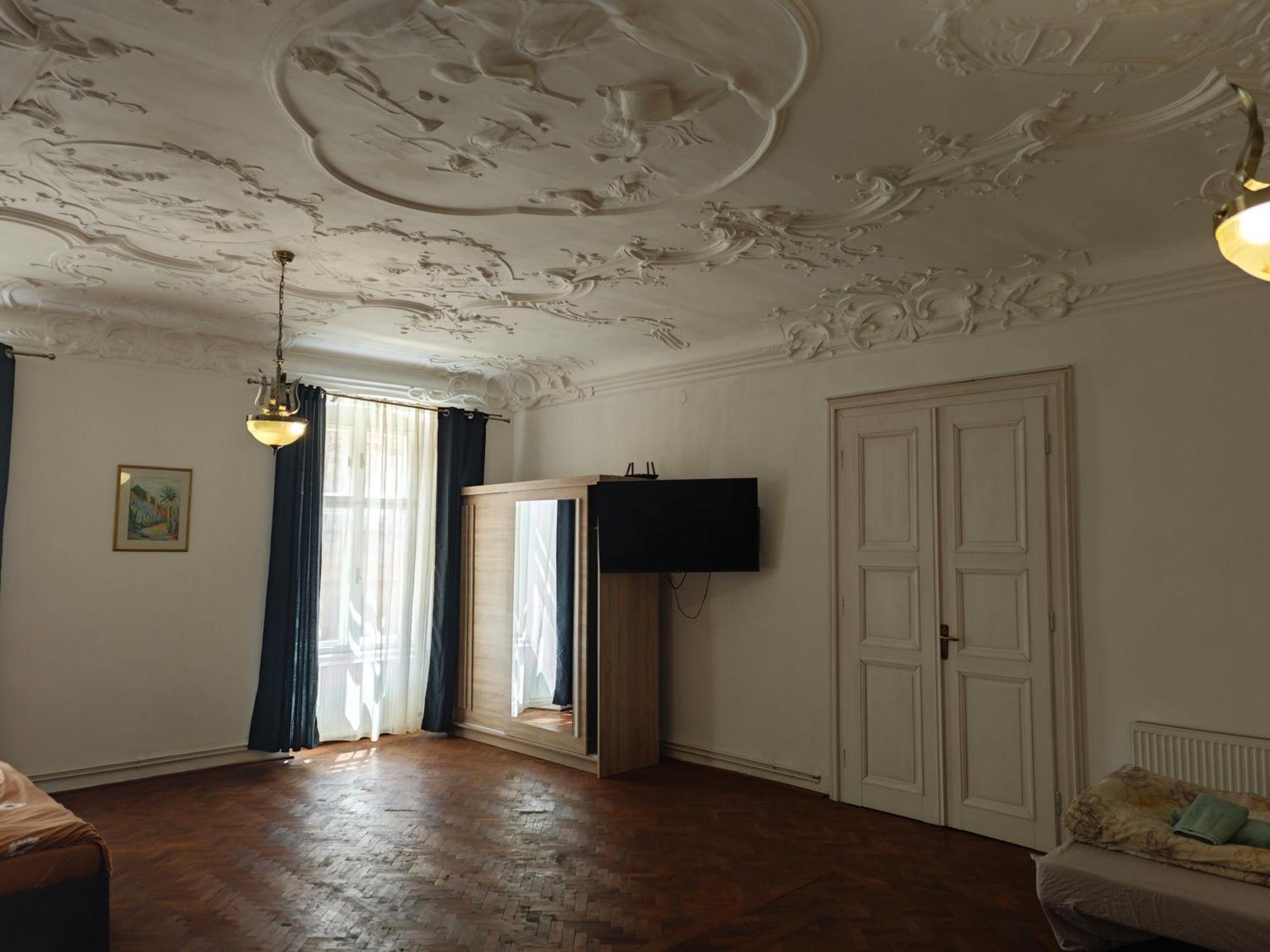 Clasic Studio Central Brasov Bagian luar foto